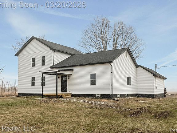 2nd image of 18353 Brewer Rd