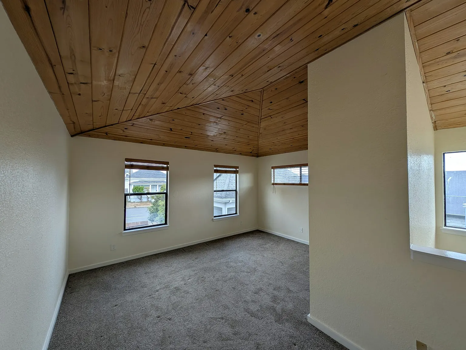 1480 G Street, Unit A — Photo 1