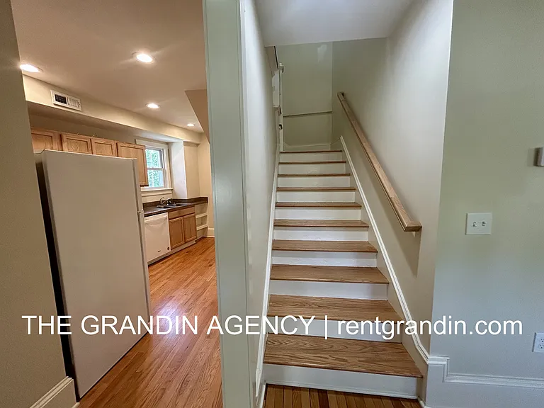 1518 Wautauga St SW — Photo 11