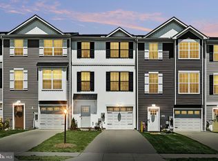 506 Charles Ave, Hanover, PA 17331