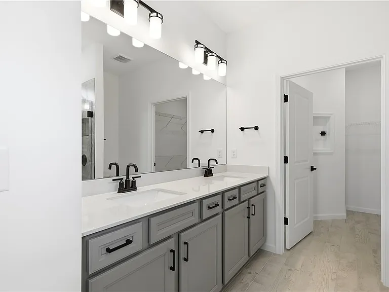 1331 Haven Cir — Photo 13