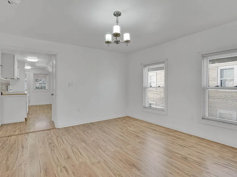 86 Orange St #2 — Photo 13