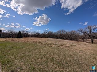 5500 E York Cir, Sioux Falls, SD 57110