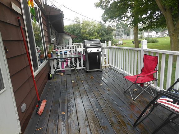 2nd image of 8510 East St
