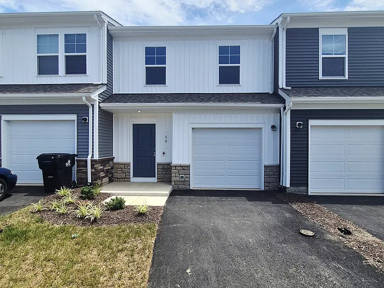 50 Grayson Village Dr — Photo 2