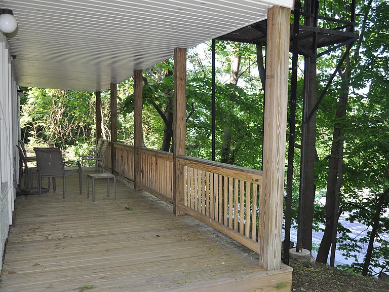 112 Highland Pl #1 — Photo 8