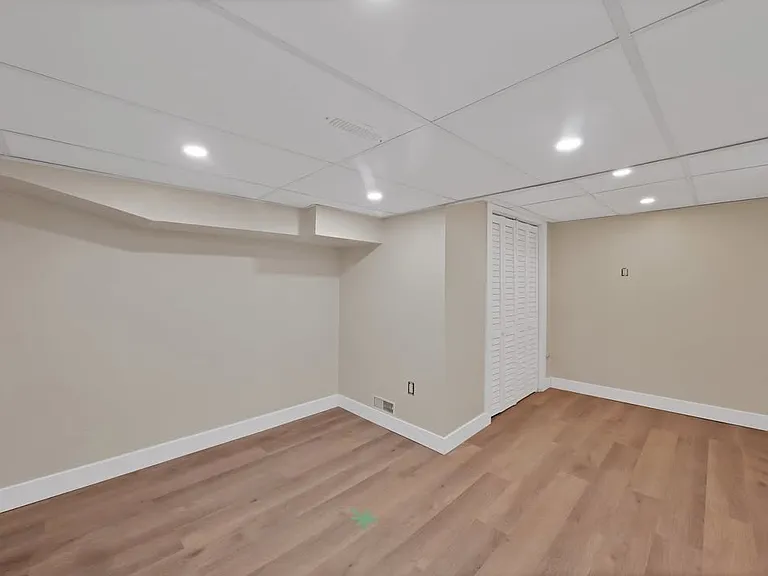 597 Upper Ottawa St #2 — Photo 7