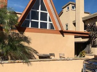 251 Walnut St, Newport Beach, CA 92663