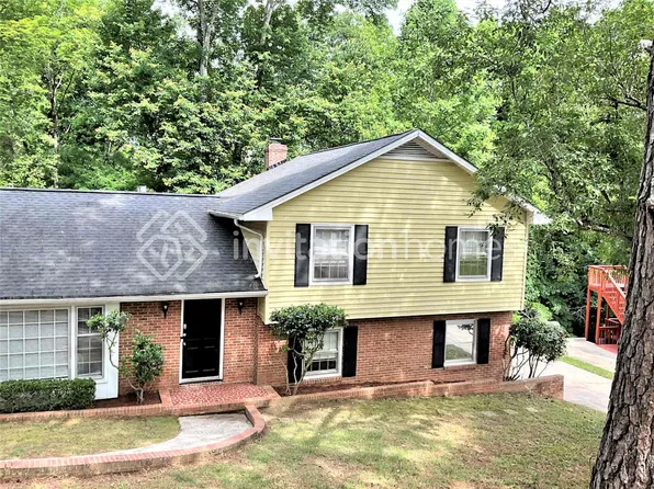 311 Kelford Ln, Charlotte, NC 28270
