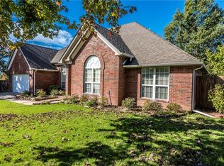 3988 Belle Mead St, Springdale, AR 72762