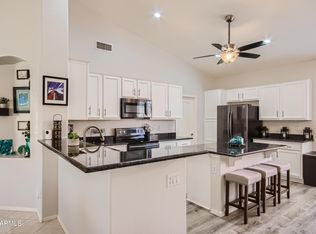 876 S Nielson St, Gilbert, AZ 85296