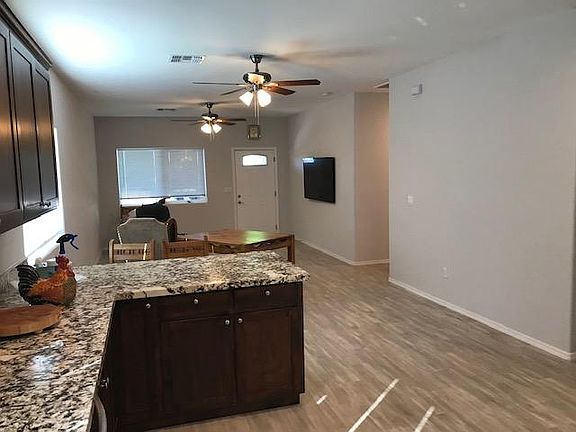 Living/Dining Area