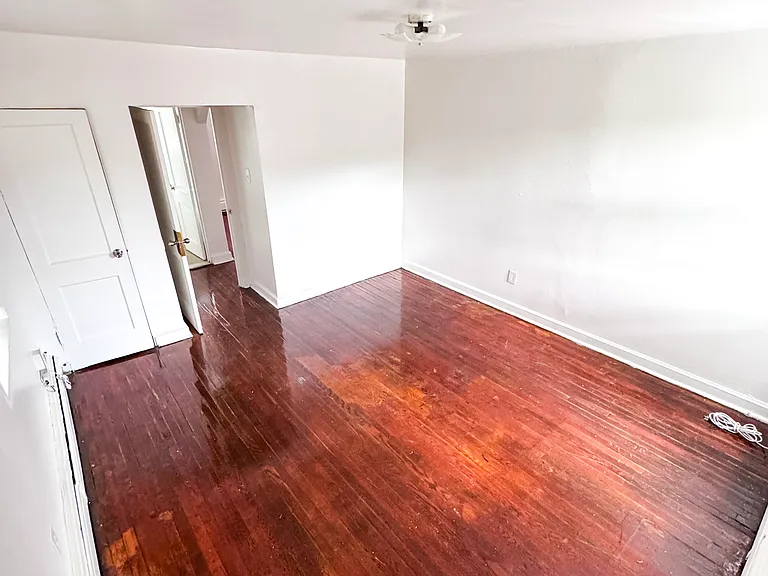 1214 Magnolia Ave — Photo 6