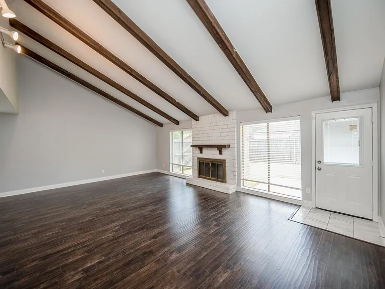 2903 Pepper Wood Dr — Photo 7