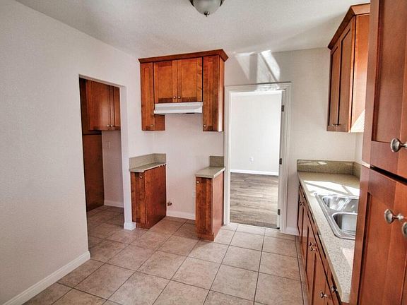3rd image of 5935 Middleton St #3