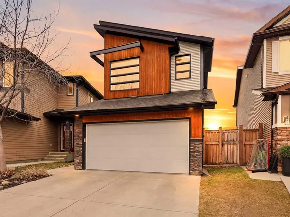 62 SW Walden Ct SE, Calgary, AB T2X 0N4