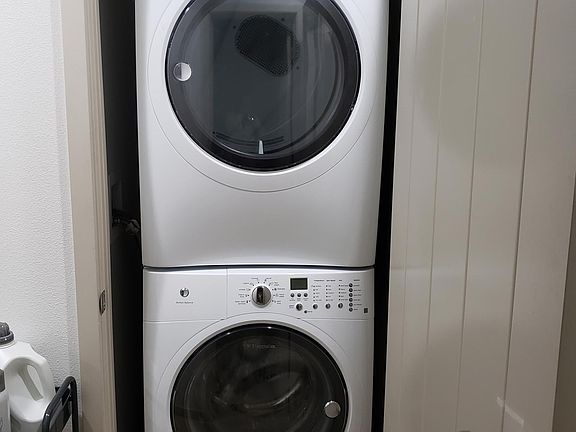 5th image of 805 S Anaheim Blvd Unit 104