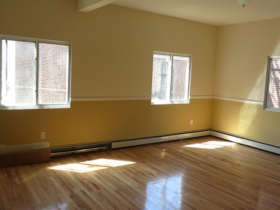 3rd image of 688 East 230th Street #1