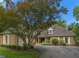 10013 Ormond Rd, Potomac, MD 20854