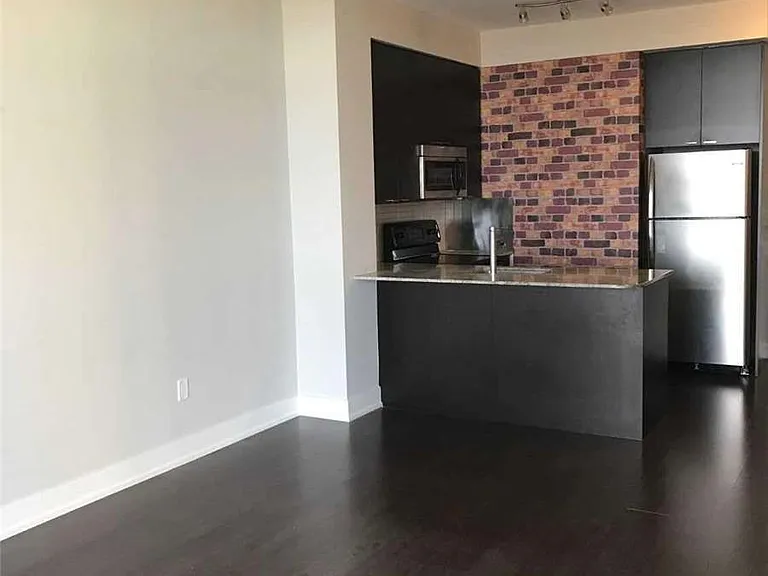 23 Sheppard Ave E #2107 — Photo 8