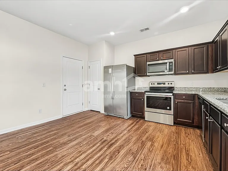 191 Orion Way — Photo 4