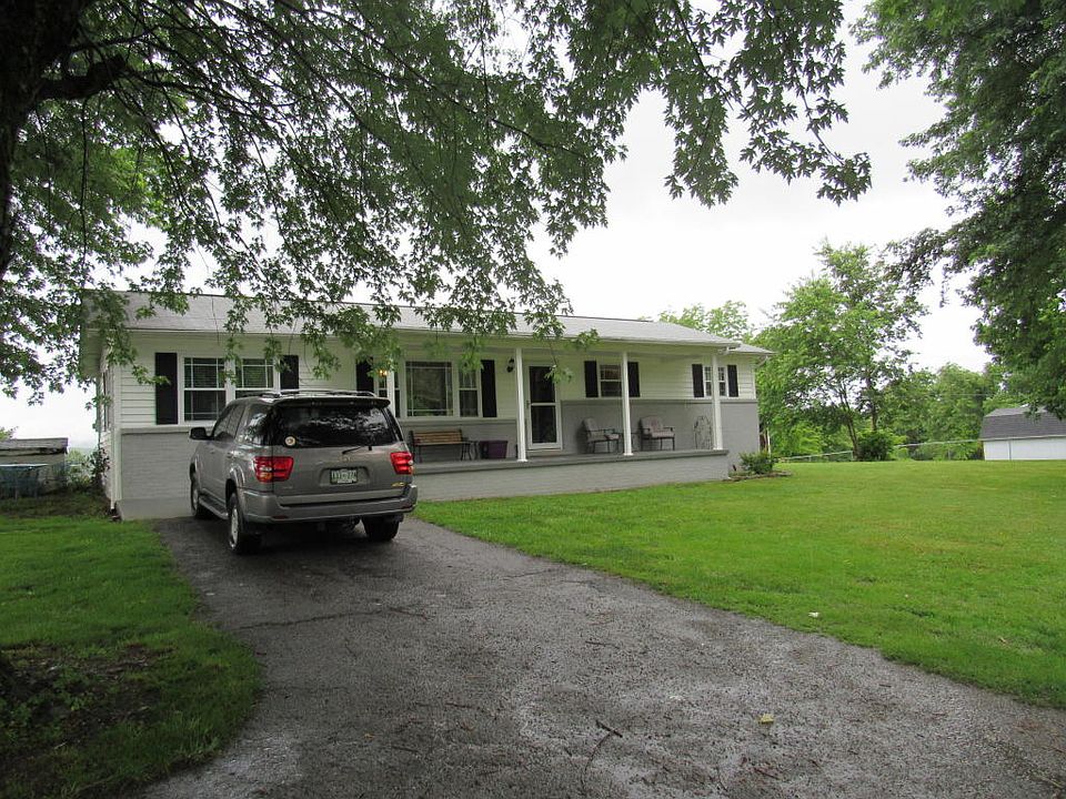1st image of 141 Hillcrest Dr