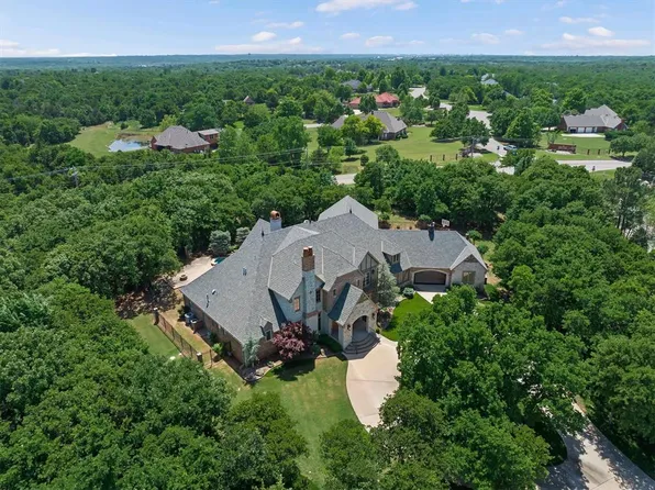 1416 Territories Dr, Edmond, OK 73034