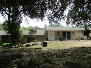 10306 Burned Oak Ln, Escondido, CA 92026