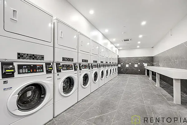 Rented by Goose Property Management LLC | media 8