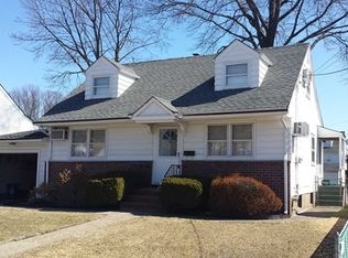 76 South Dr, Rochelle Park, NJ 07662