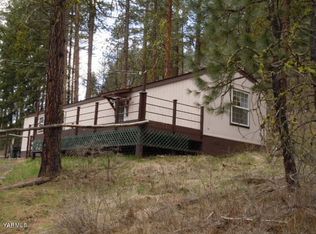 6371 Ahtanum Rd, Yakima, WA 98903