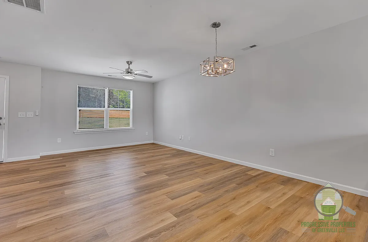 29 Wofford Pine Drive - 1 — Photo 2