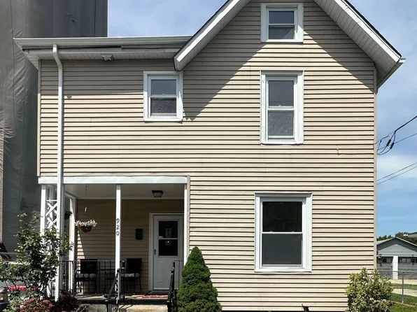 920 Michigan Ave, Vineland, NJ 08360