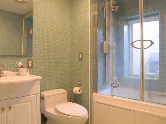 Sold by Vespa Properties Group | media 29