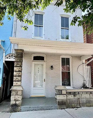427 W Martin St Photo 1