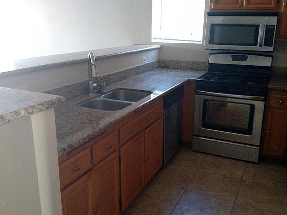 5th image of 11264 Westbrook Dr