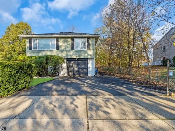 42 Elena Pl, Dover Town, NJ 07801