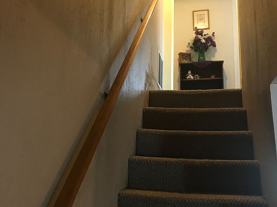 Stairs off Dining Room