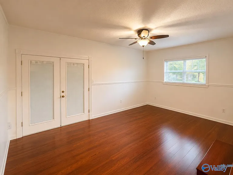 515 Warner St NW — Photo 10