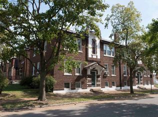 3538 Hereford St APT 1N, Saint Louis, MO 63139