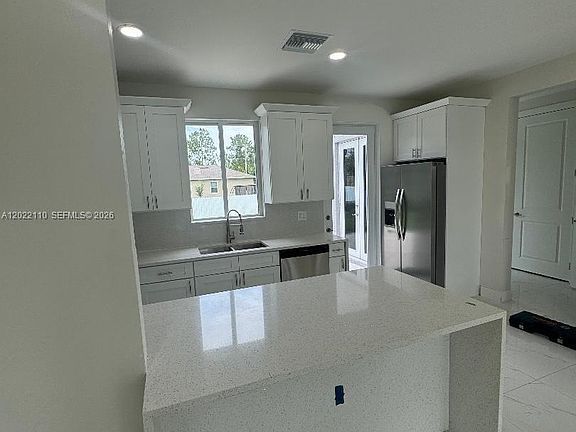 2nd image of 55 Colin Ave S