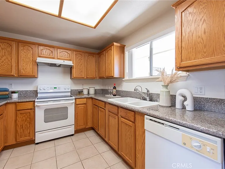 208 N Lincoln Ave #308 — Photo 7
