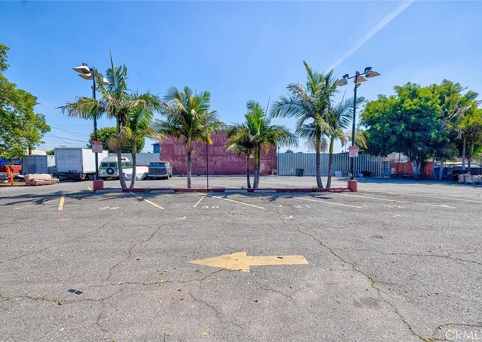 1st image of 1437 E 61st St Lot 5