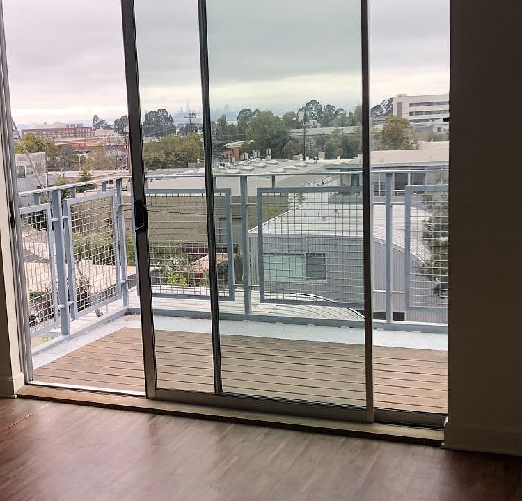 2nd image of 2700 San Pablo Ave APT 409