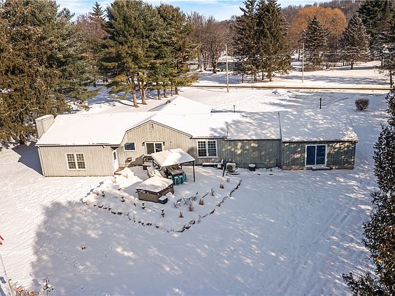 2nd image of 4257 Taylor Rd