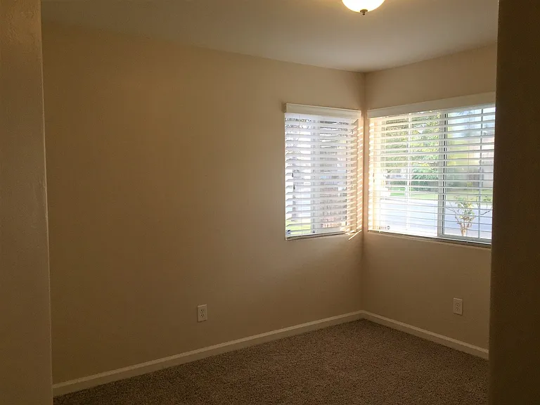 8502 Mainsail Dr — Photo 18