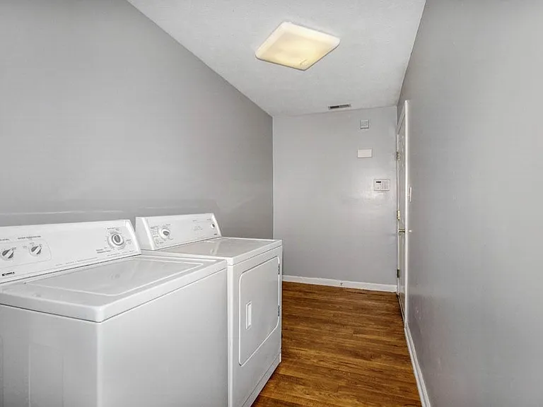 5755 Eden Village Dr — Photo 18