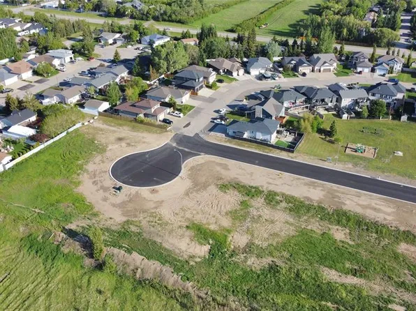1200 Aaron DRIVE, Pilot Butte, SK S0G 3Z0