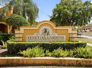 17911 NW 68th Ave APT P208, Hialeah, FL 33015