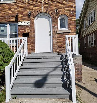 2nd image of 15758 Wisconsin St